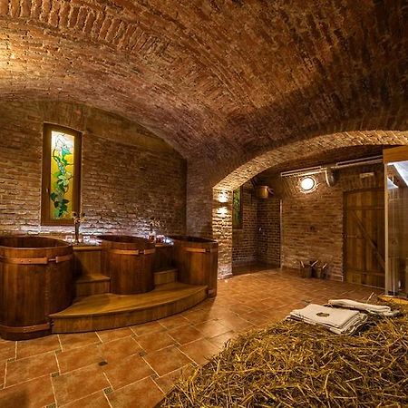 Hotel Suite Home Прага Екстериор снимка
