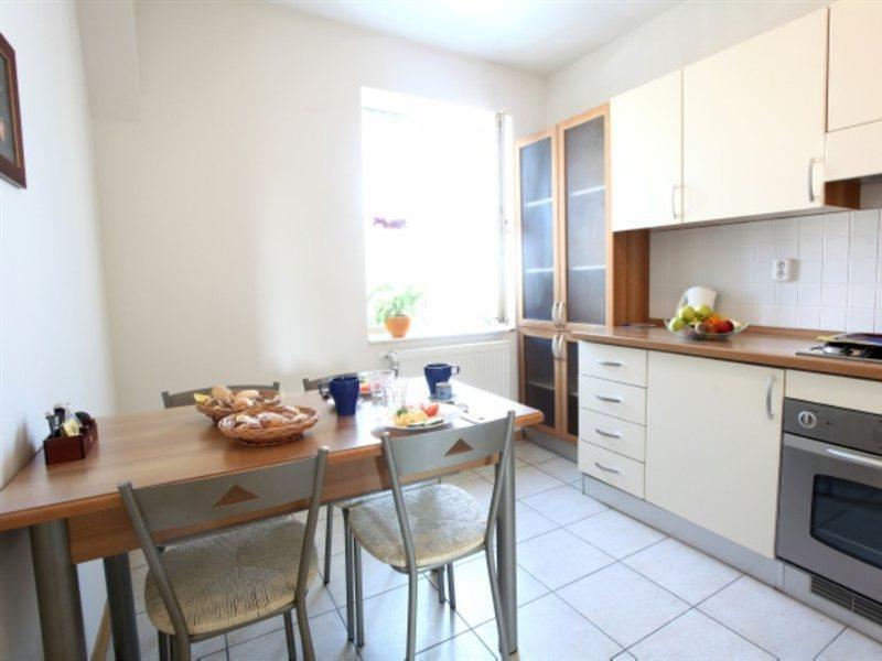 Hotel Suite Home Прага Екстериор снимка