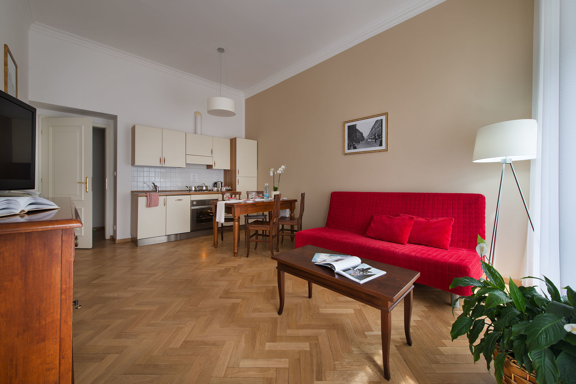 Hotel Suite Home Прага Екстериор снимка